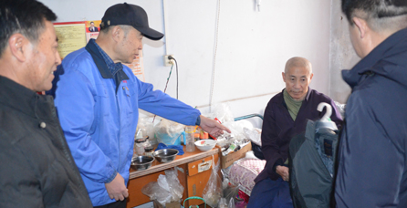 敬老院慰問
